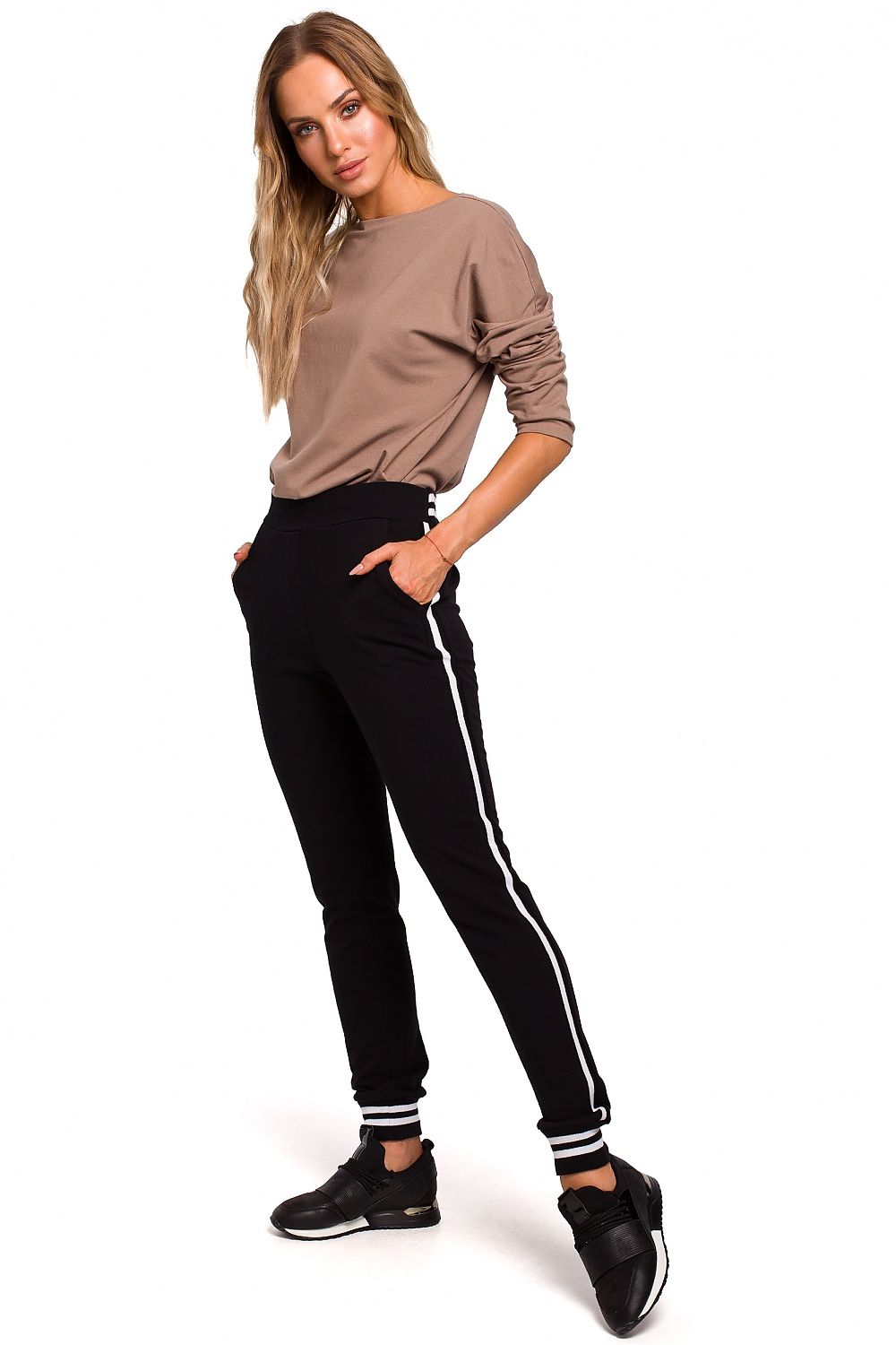 Women trousers model 135474 - Lojahub