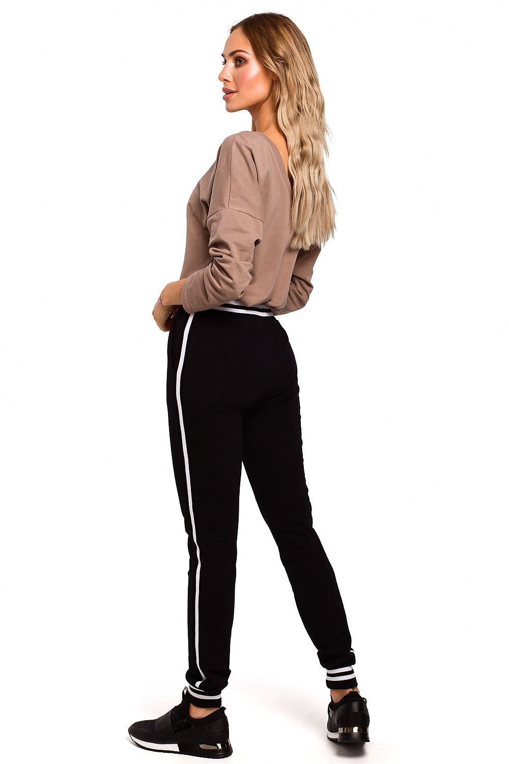 Women trousers model 135474 - Lojahub