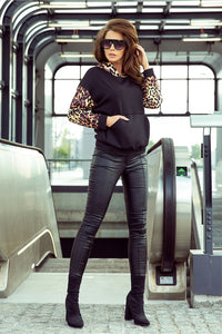Sweatshirt model 138155
