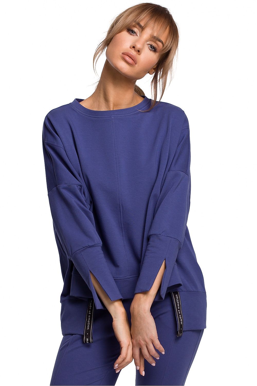 Sweatshirt model 142281