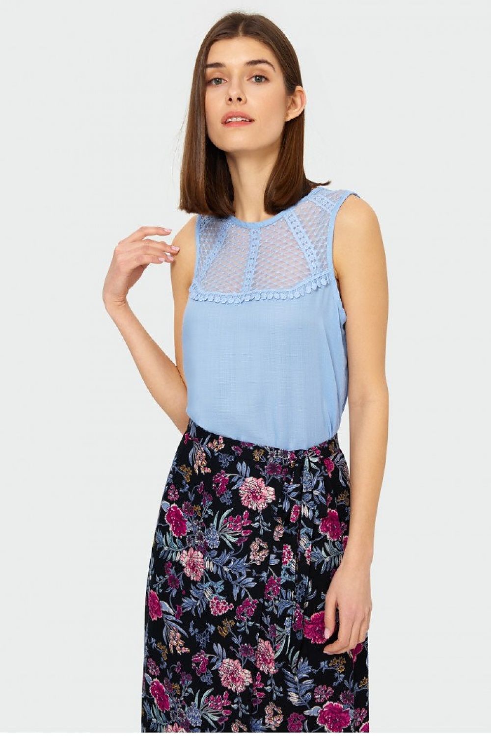 Blouse model 143473