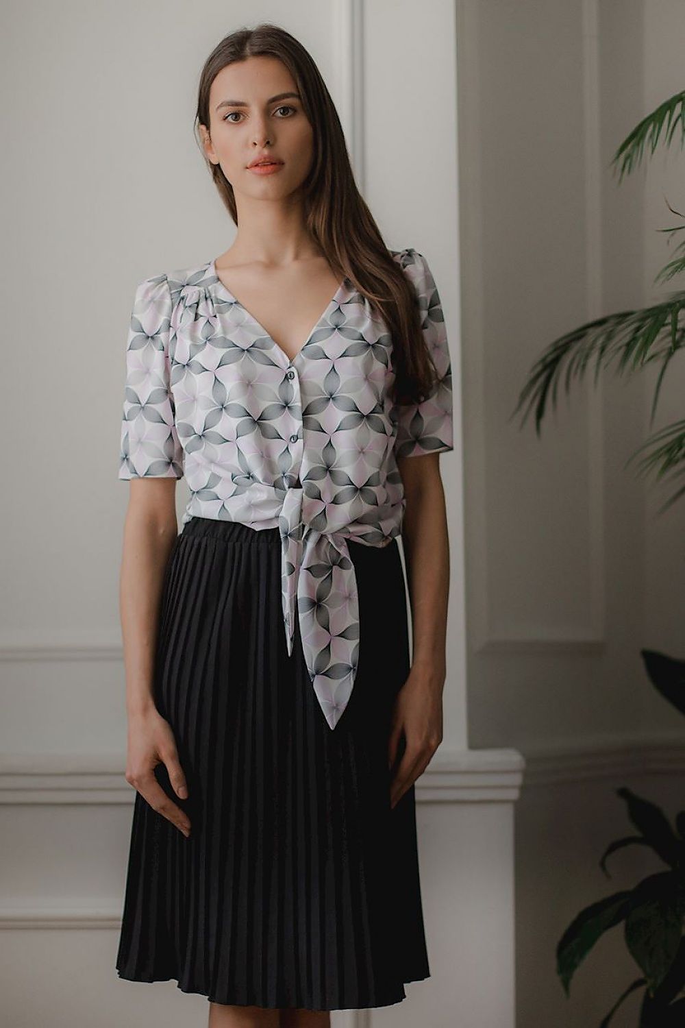 Short sleeve shirt model 143907