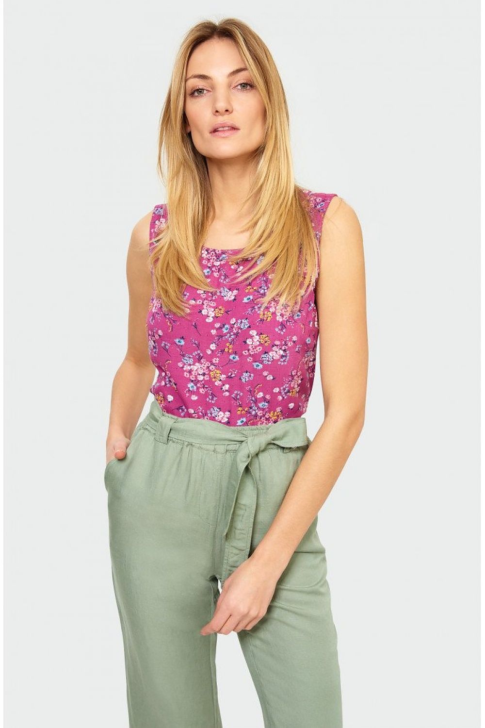 Blouse model 145609