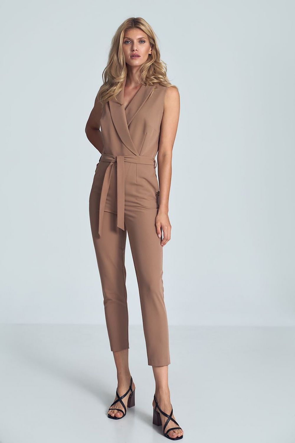 Suit model 147905 - Lojahub