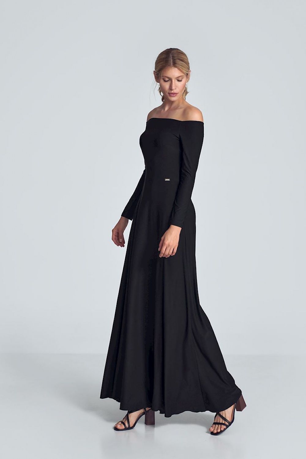 Long dress model 147924