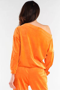  Sweatshirt model 154807 awama 