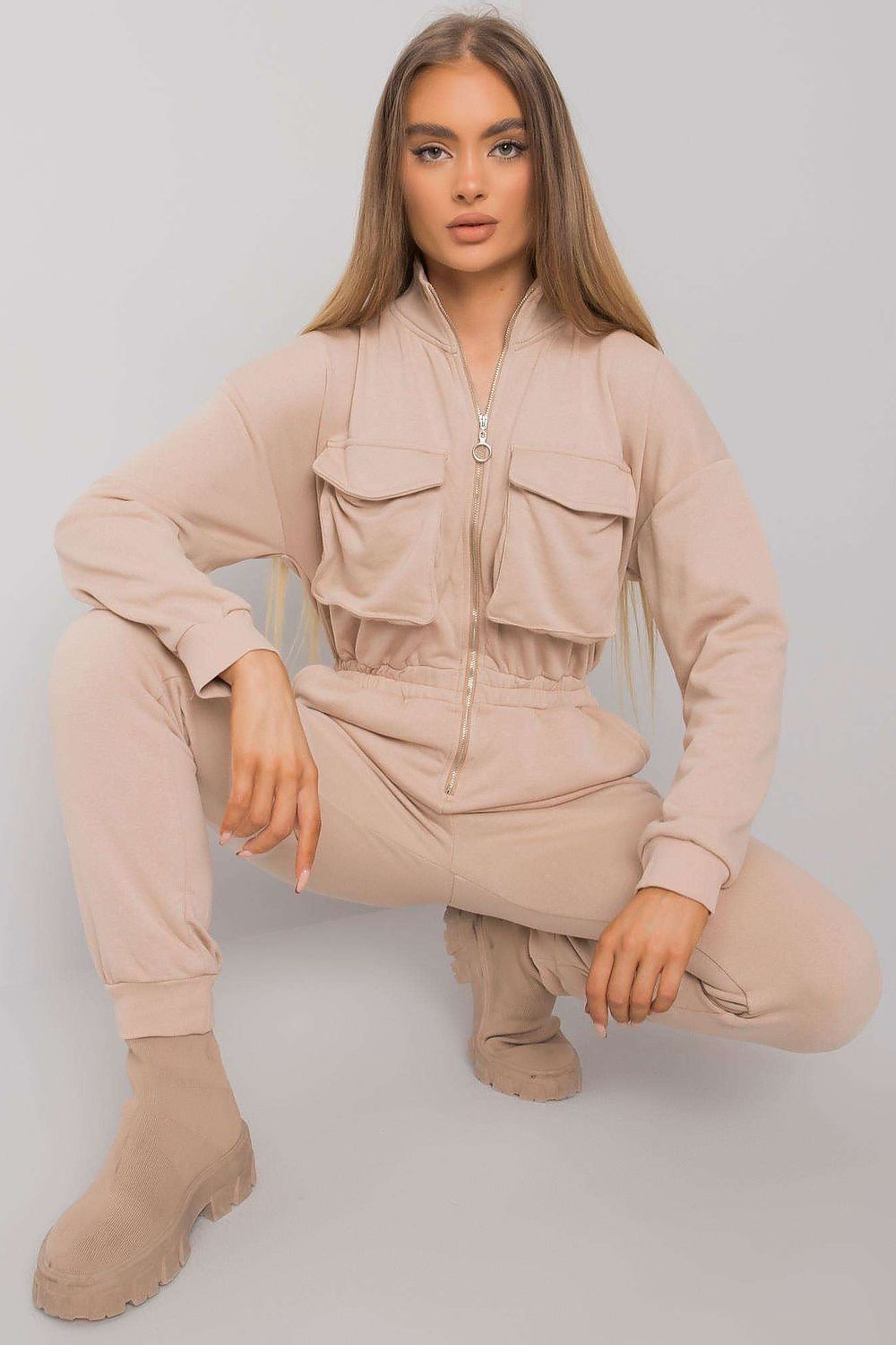 Suit model 160744