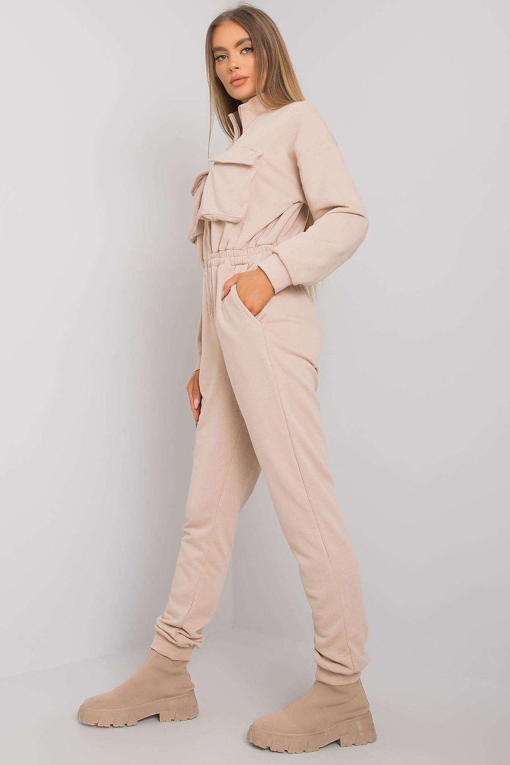 Suit model 160744