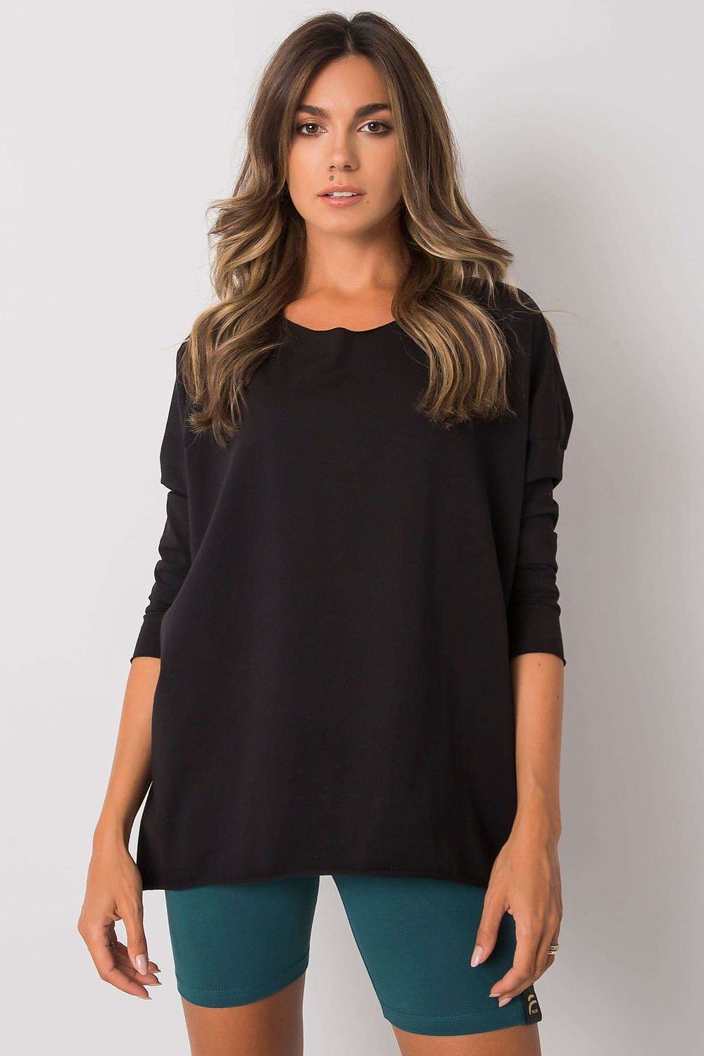 Blouse model 160841