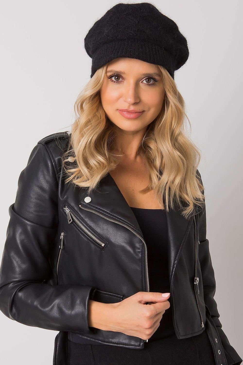 Cap model 161142