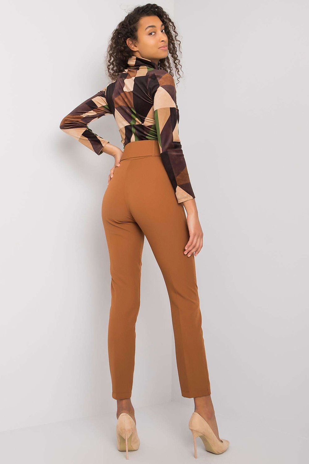 Women trousers model 161288