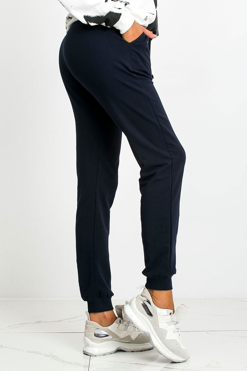 Tracksuit trousers model 161327