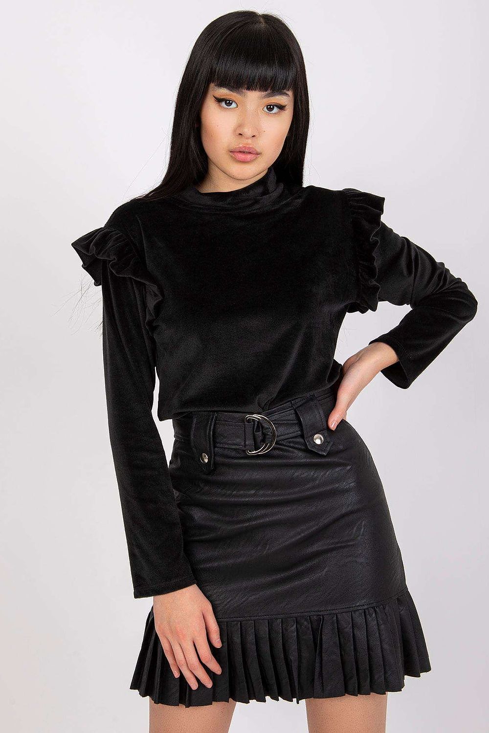 Blouse model 161911