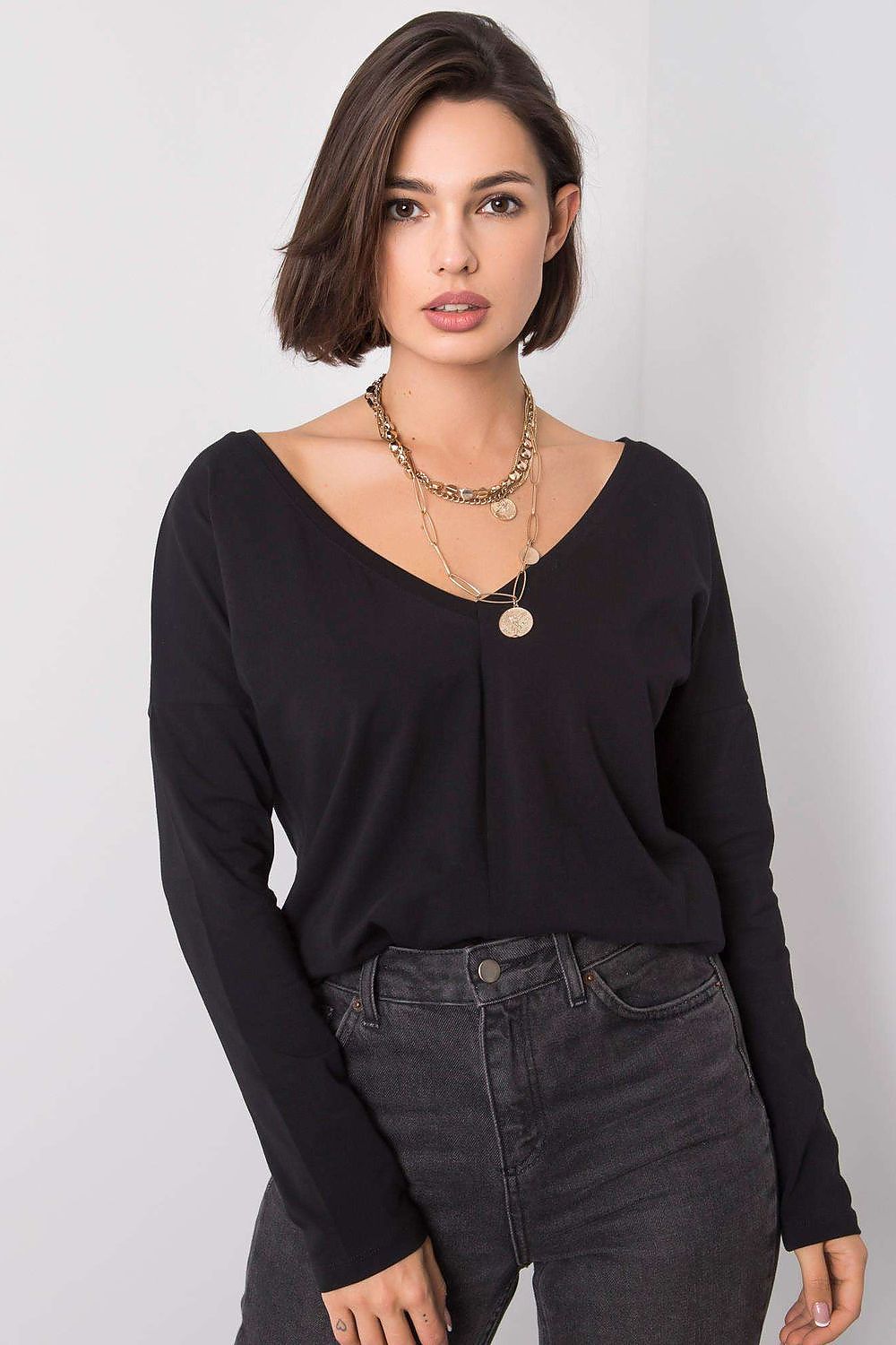 Blouse model 162851
