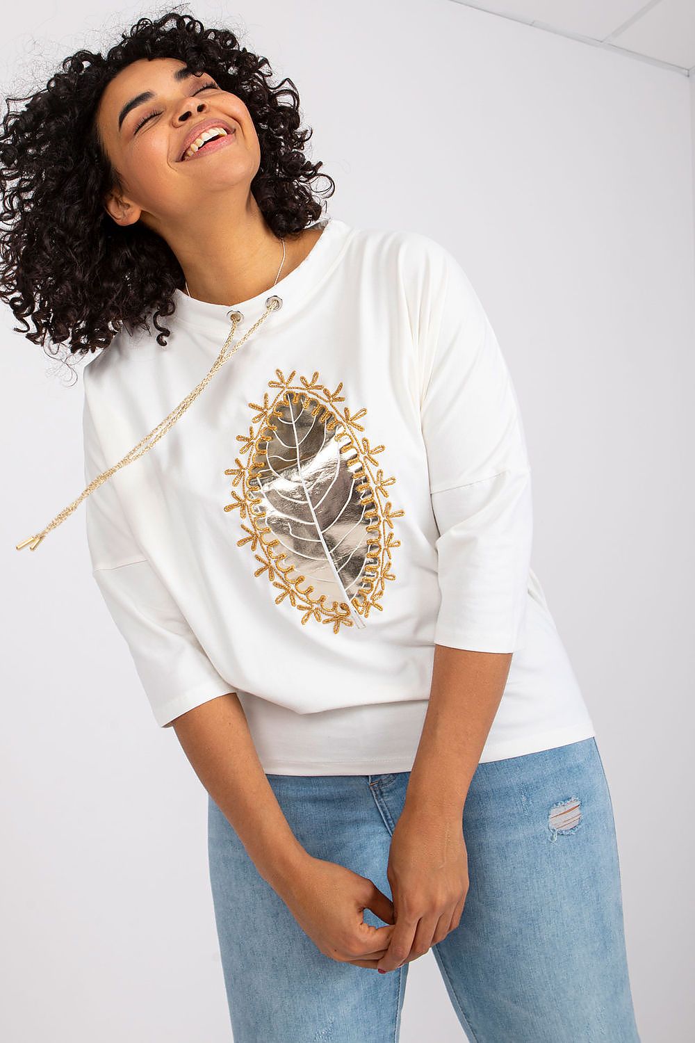 Blouse model 163036