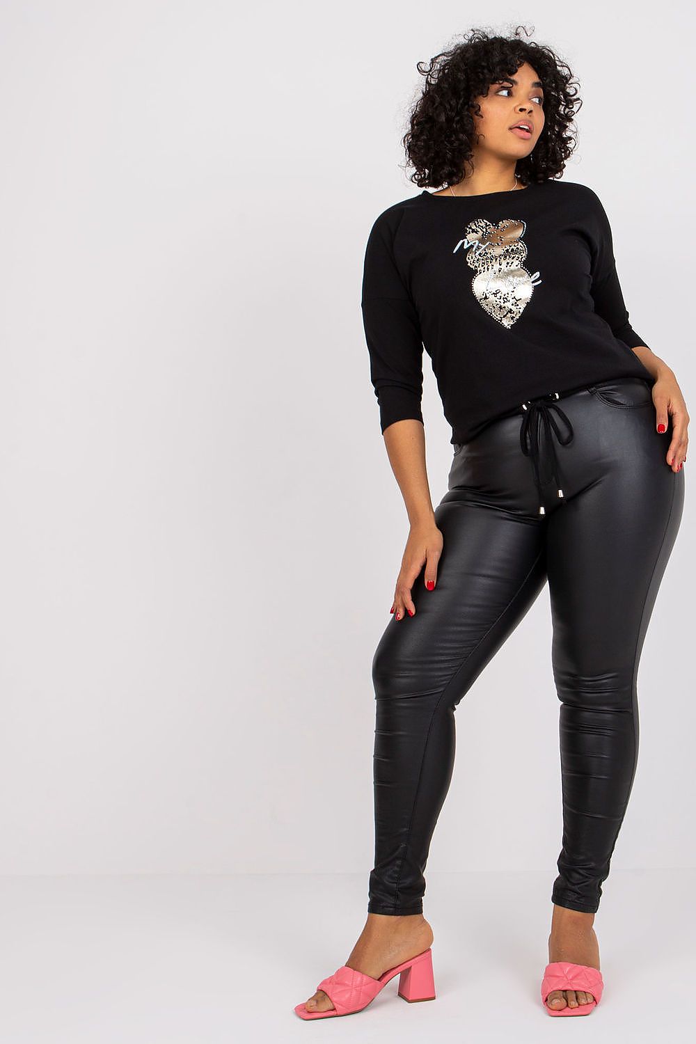 Blouse model 163050