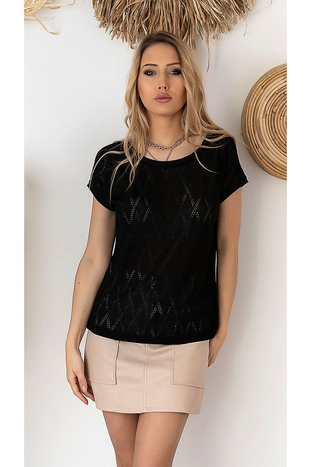 Blouse model 163107