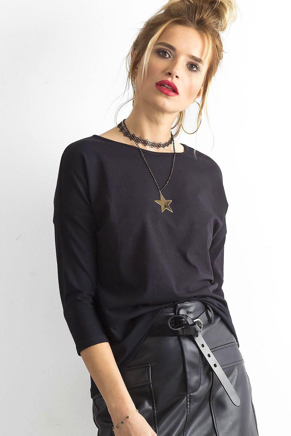 Blouse model 163367