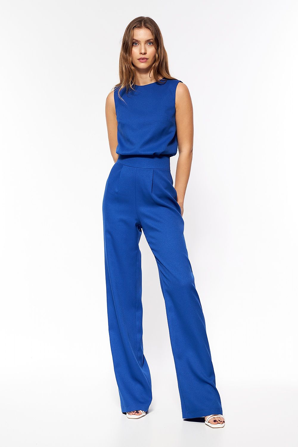 Suit model 164550
