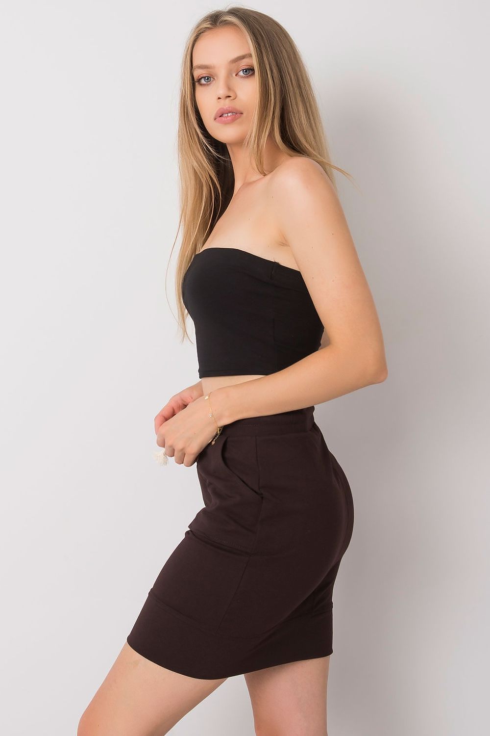 Short skirt model 166678