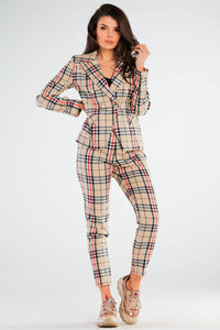 Women trousers model 166817