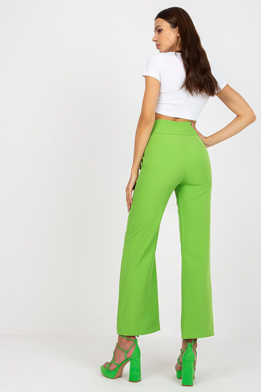 Women trousers model 167110