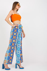 Women trousers model 167740