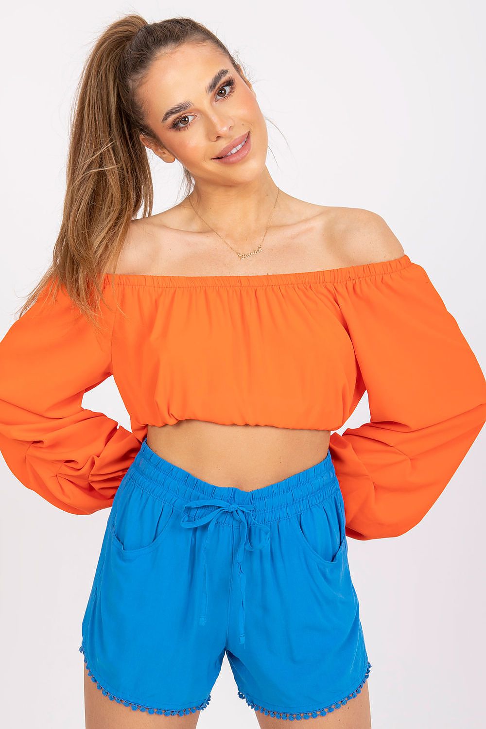 Shorts model 168018