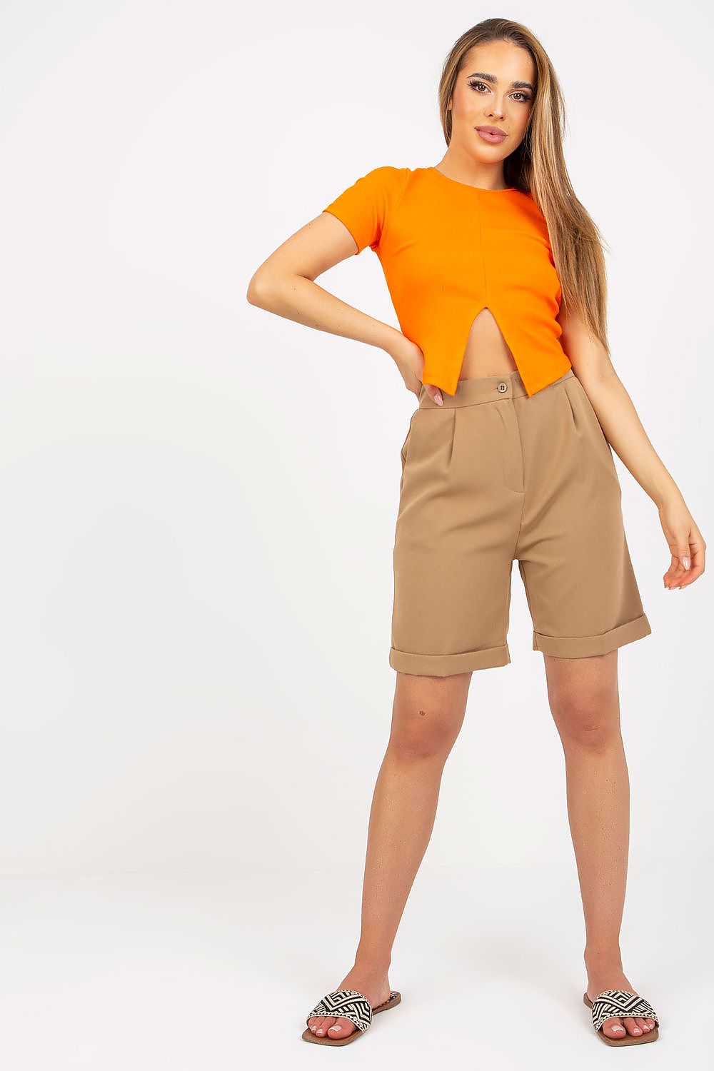 Shorts model 168056