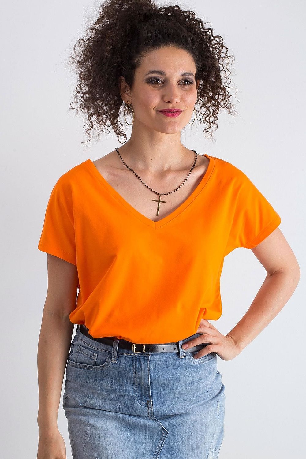 T-shirt model 168501