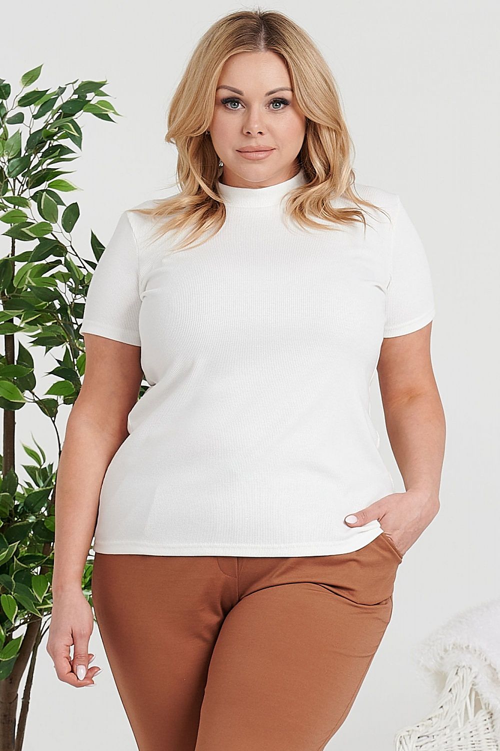 Plus size blouse model 169018