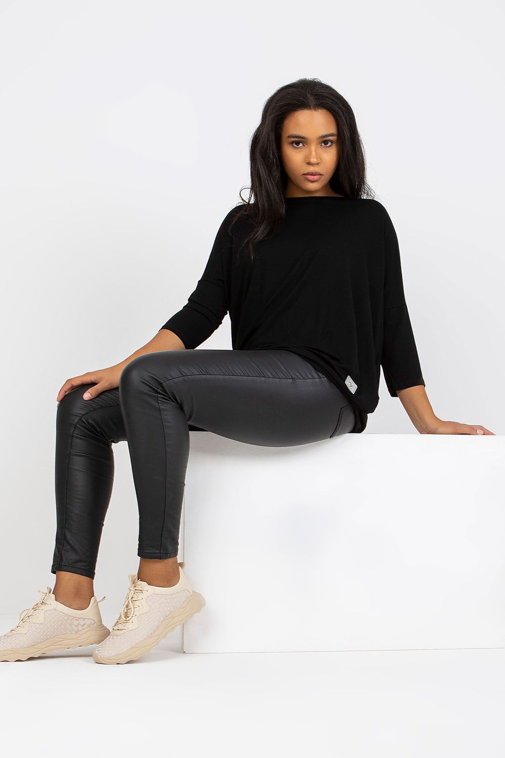 Plus size blouse model 169112