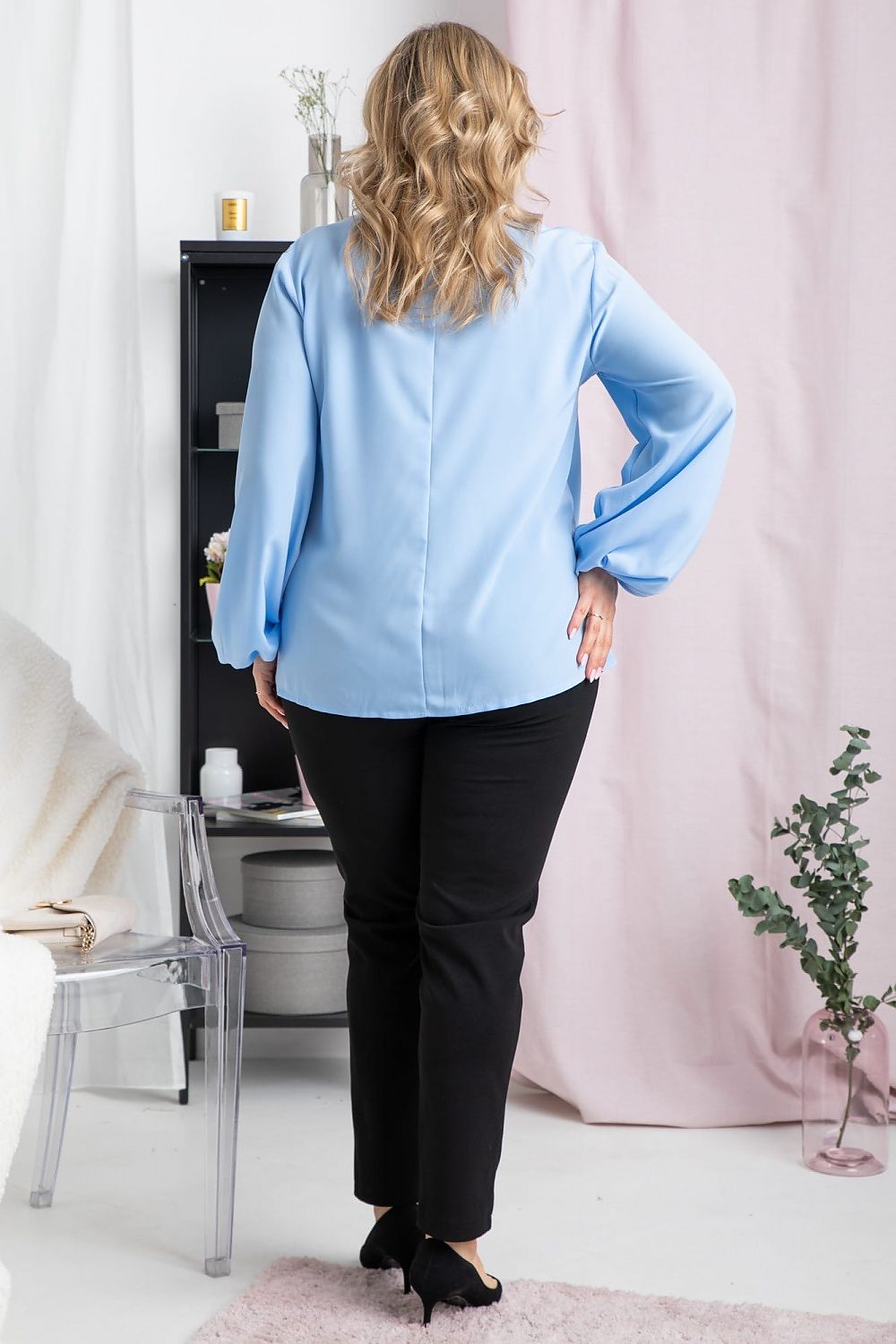 Plus size blouse model 169691
