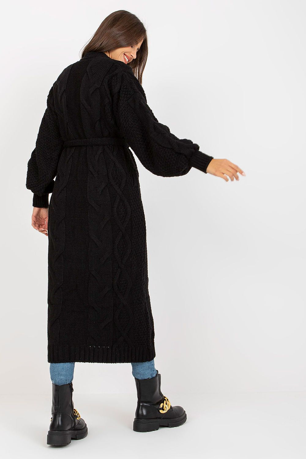 Cardigan model 170824