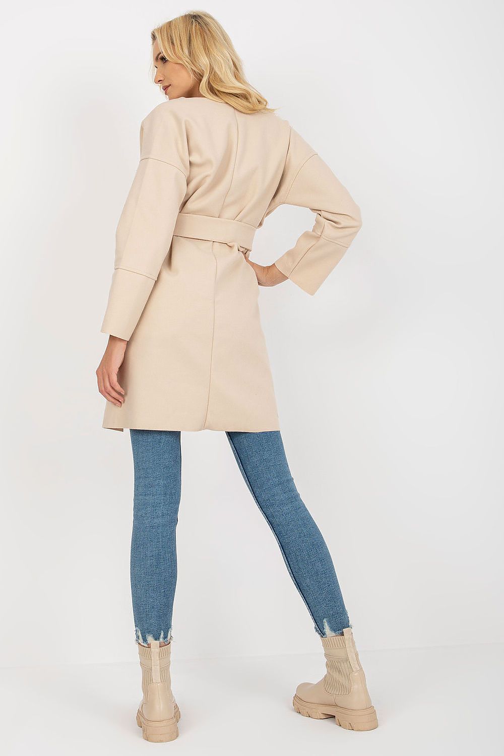 Coat model 171328