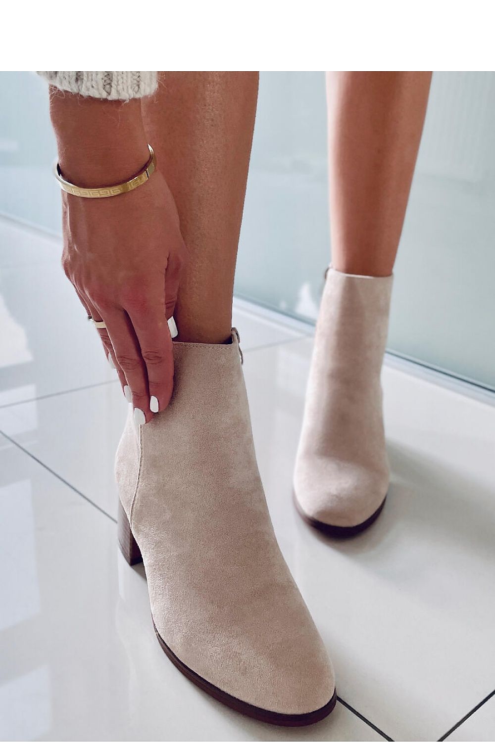 Heel boots model 172585