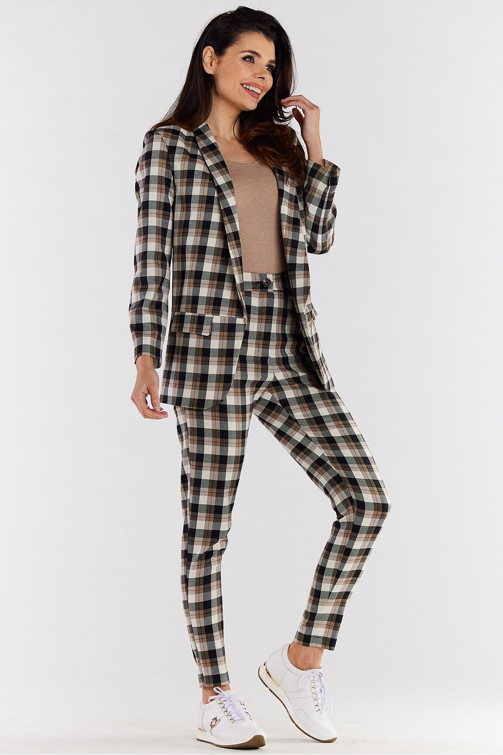 Women trousers model 174313
