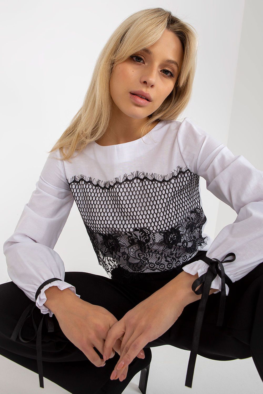 Blouse model 174462