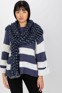 Shawl model 174876