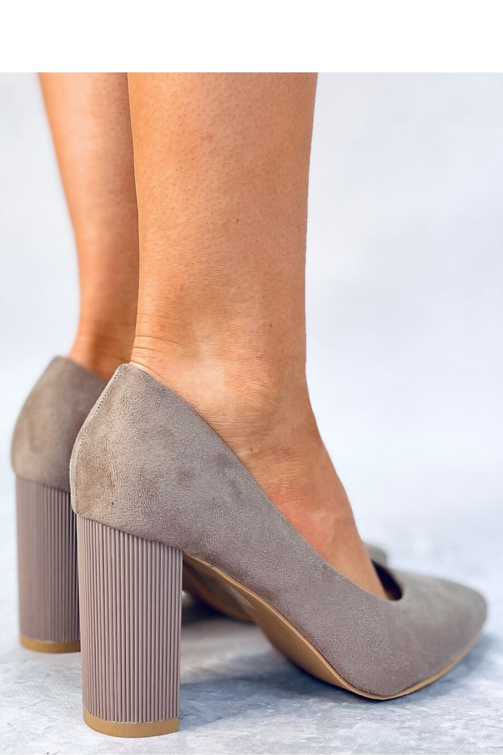 Block heel pumps model 176095