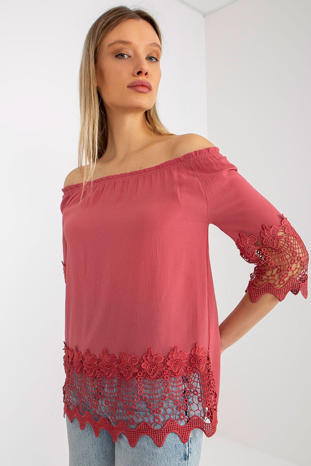 Blouse model 176734