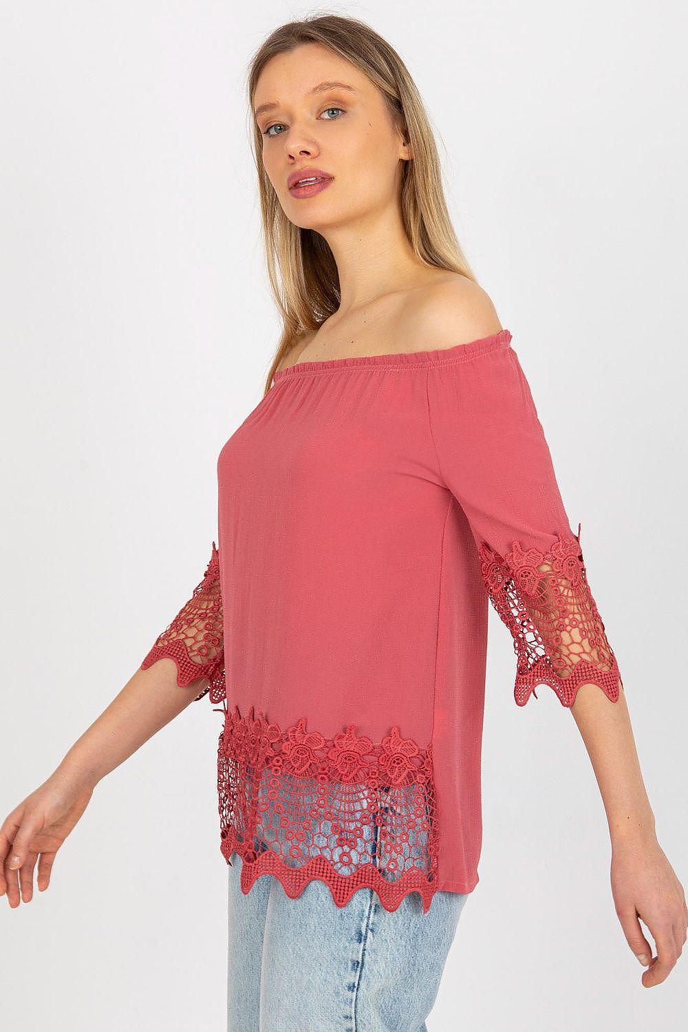 Blouse model 176734