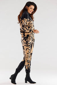  Women trousers model 176867 awama 