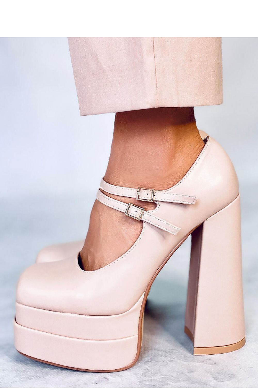 Platform pumps model 176987