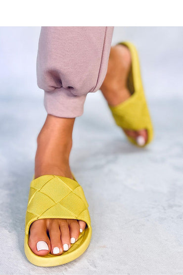 Flip-flops model 177349