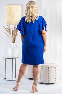 Plus size dress model 178523