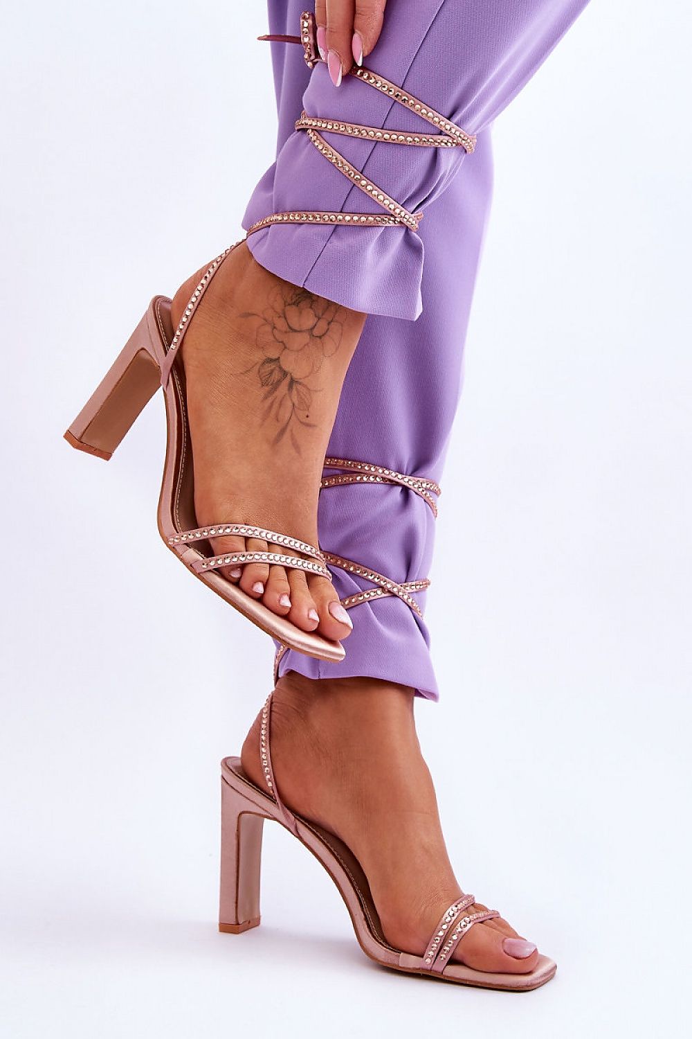 Strappy sandals model 179622