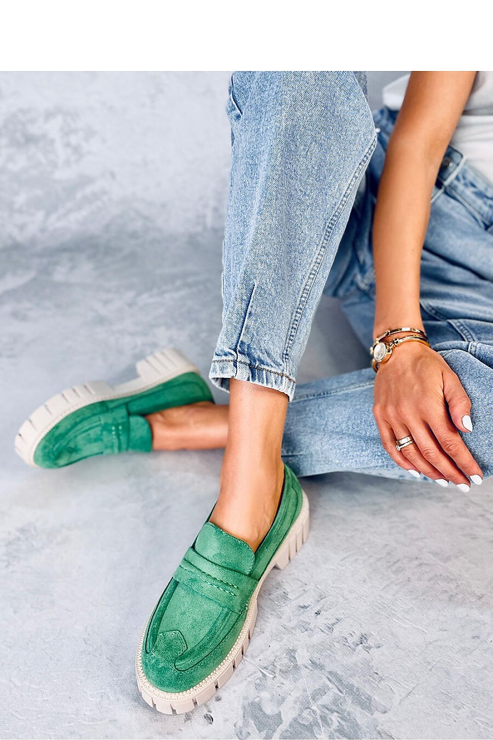 Low Shoes model 179906