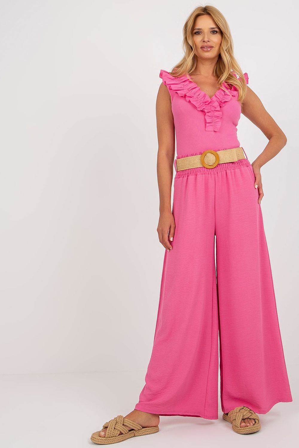 Women trousers model 180156