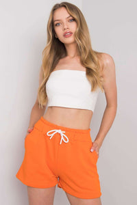 Shorts model 180902
